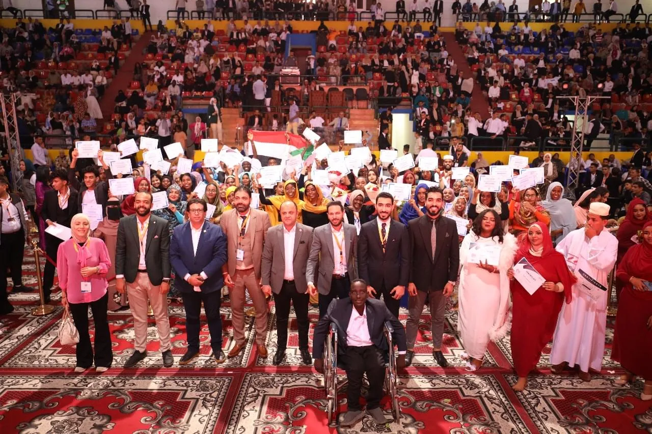 اجتماع المتدربين في شركة بلان بي Plan B