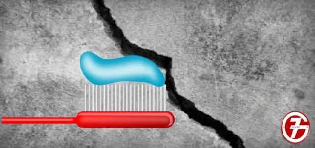 10- إخفاء الثقوب بالحوائط بمعجون الأسنان